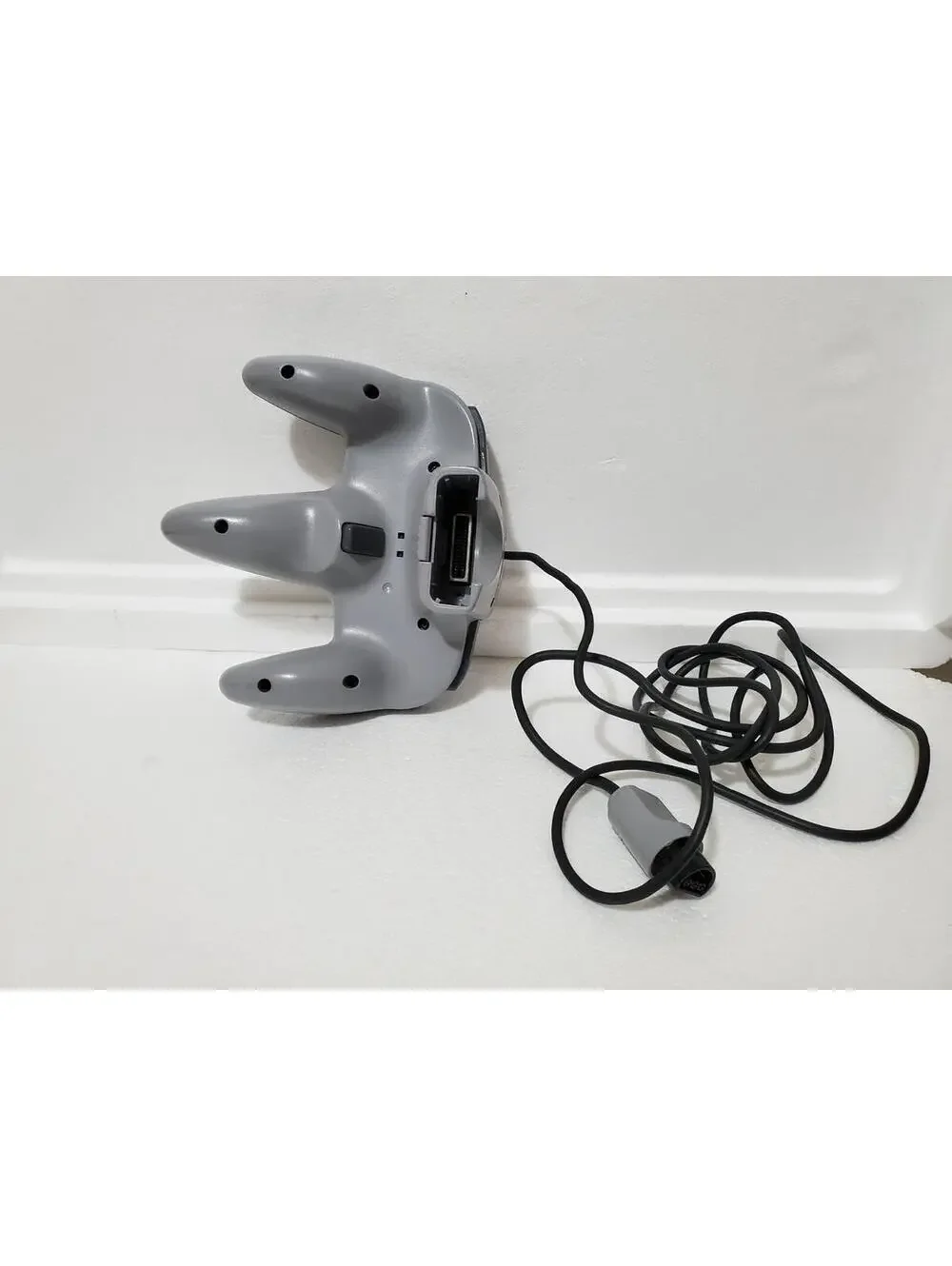 Nintendo 64 N64 Original Gray Controller OEM Not Tested  – Clean With Grip Used